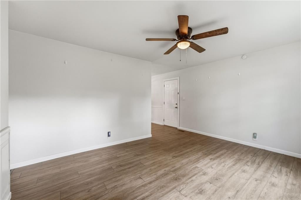 6302 E 152nd Street — photo 16