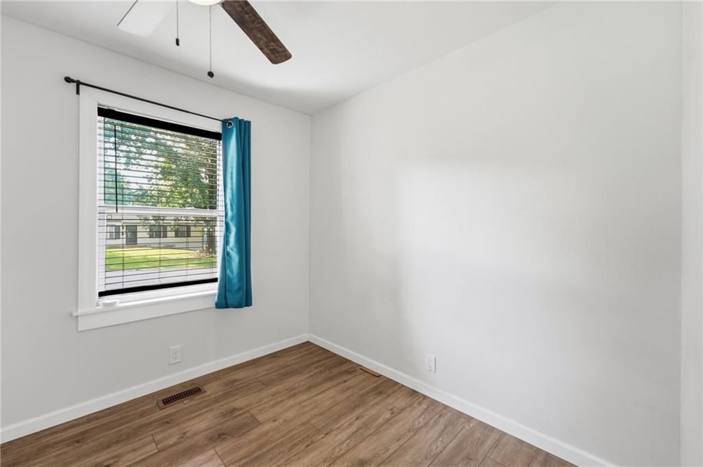 6302 E 152nd Street — photo 30
