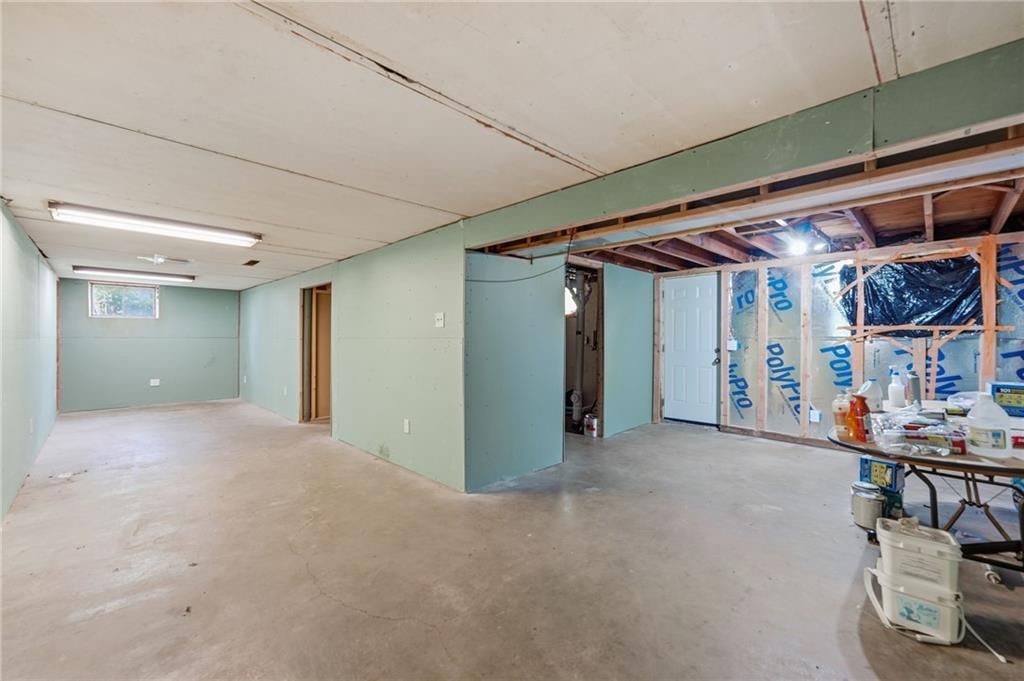 6302 E 152nd Street — photo 35