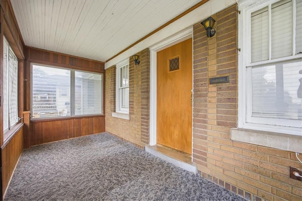 1800 FREEMAN Avenue — photo 3