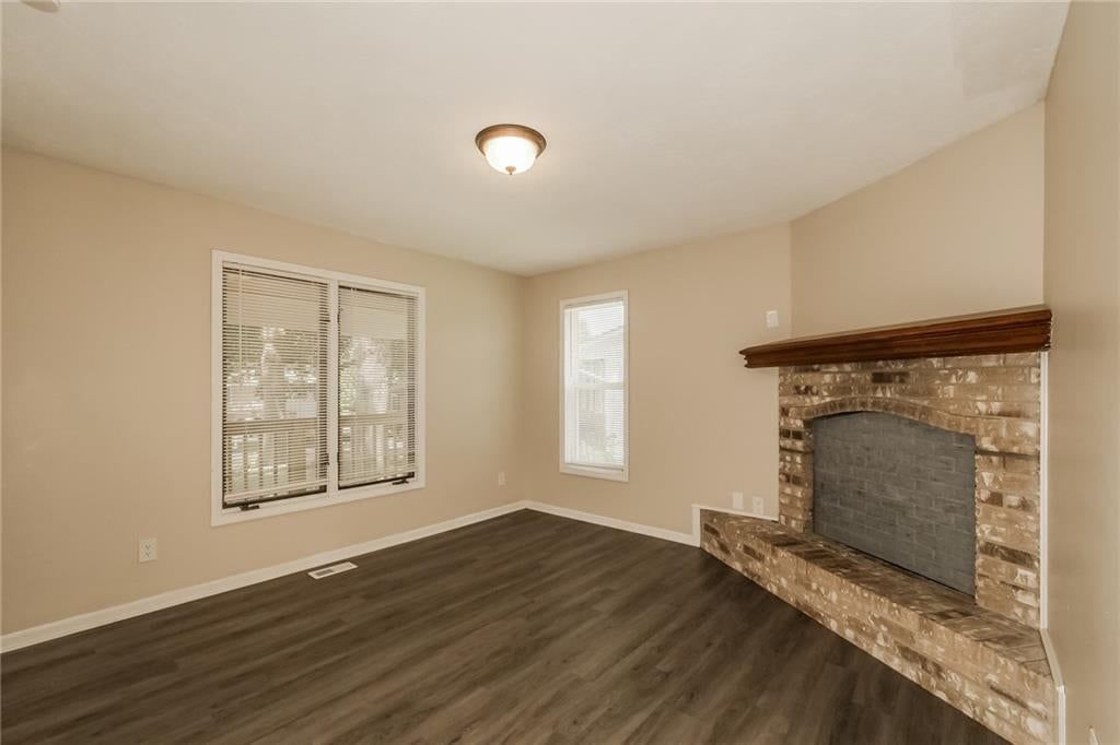 4721 E 138th Terrace — photo 3