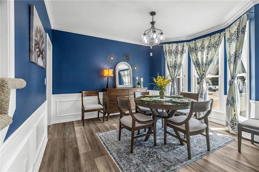 324 NW Bradford Street — photo 4