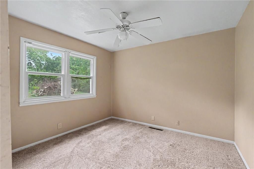 2114 Mitchell Street — photo 16