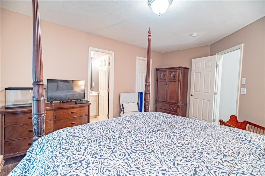 13810 Grove Avenue — photo 41