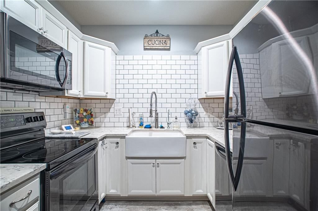 13810 Grove Avenue — photo 47