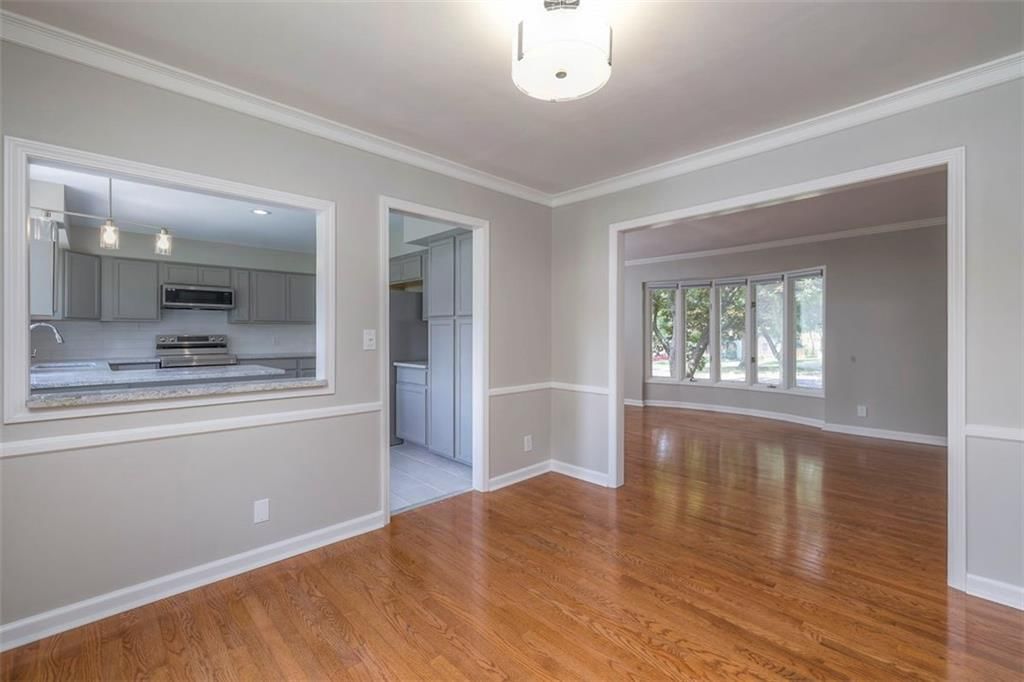 10713 W 98th Street — photo 6