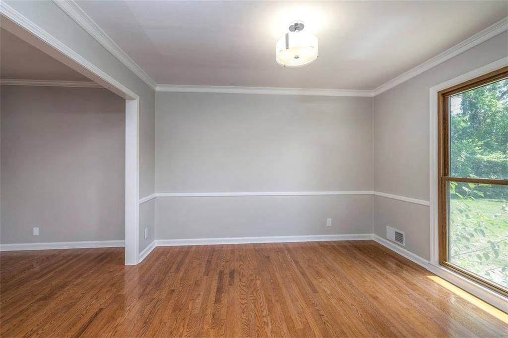 10713 W 98th Street — photo 8