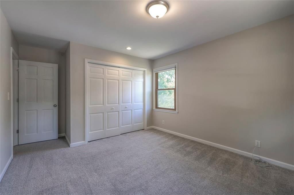 10713 W 98th Street — photo 25