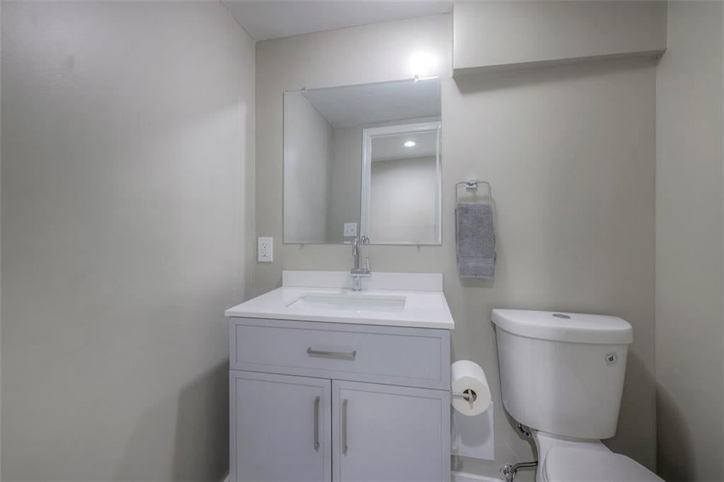 10713 W 98th Street — photo 33