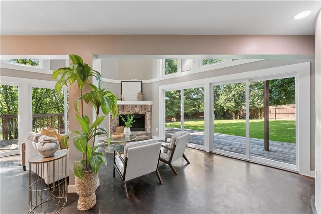 11101 NW 55th Street — photo 31