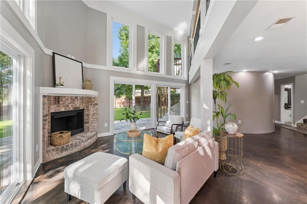 11101 NW 55th Street — photo 32