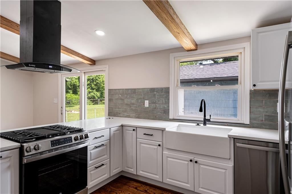 5701 N Highland Avenue — photo 11