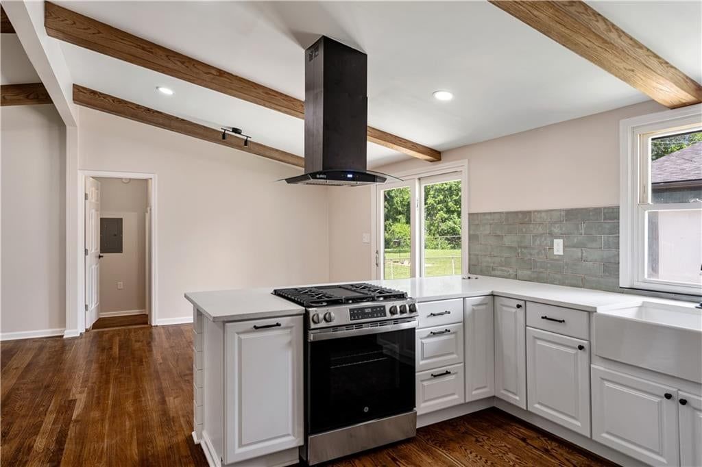 5701 N Highland Avenue — photo 12