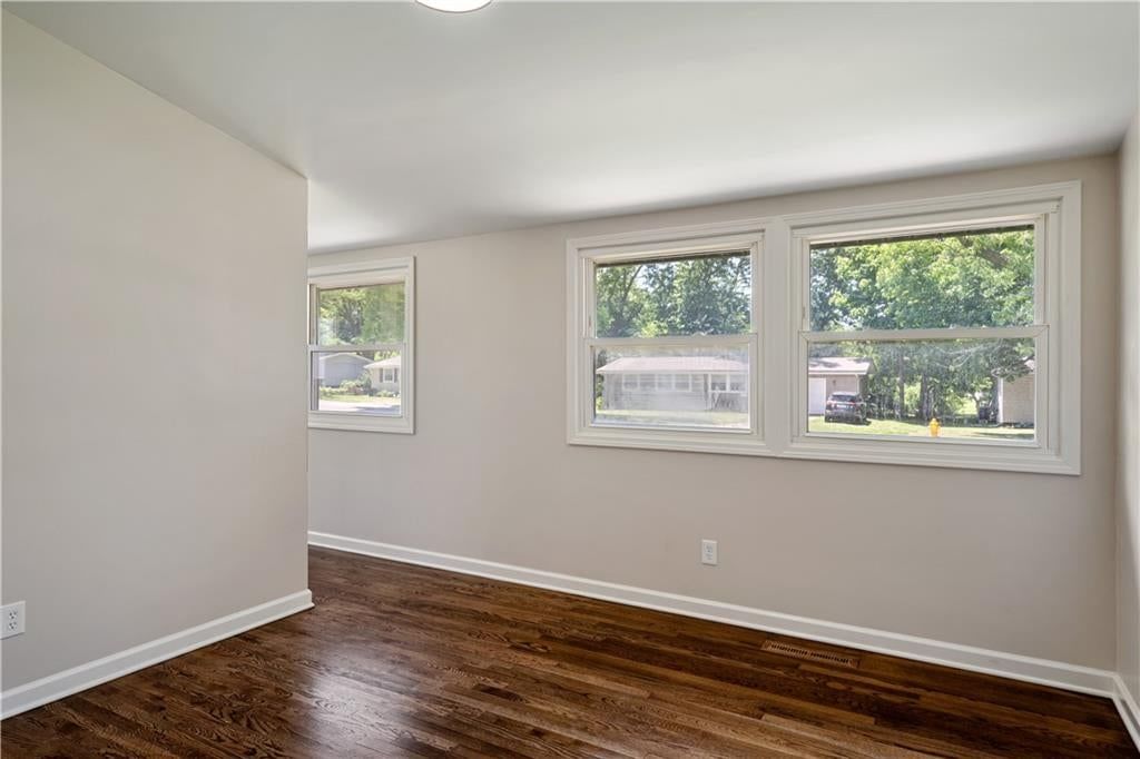 5701 N Highland Avenue — photo 24