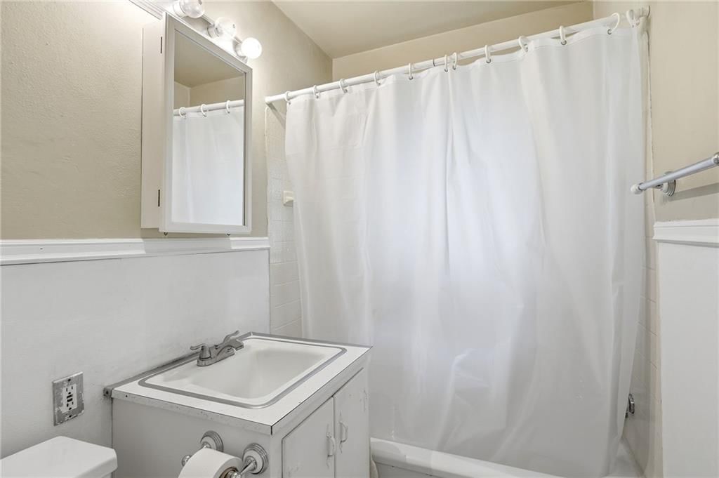 7400 Lamar Avenue — photo 17