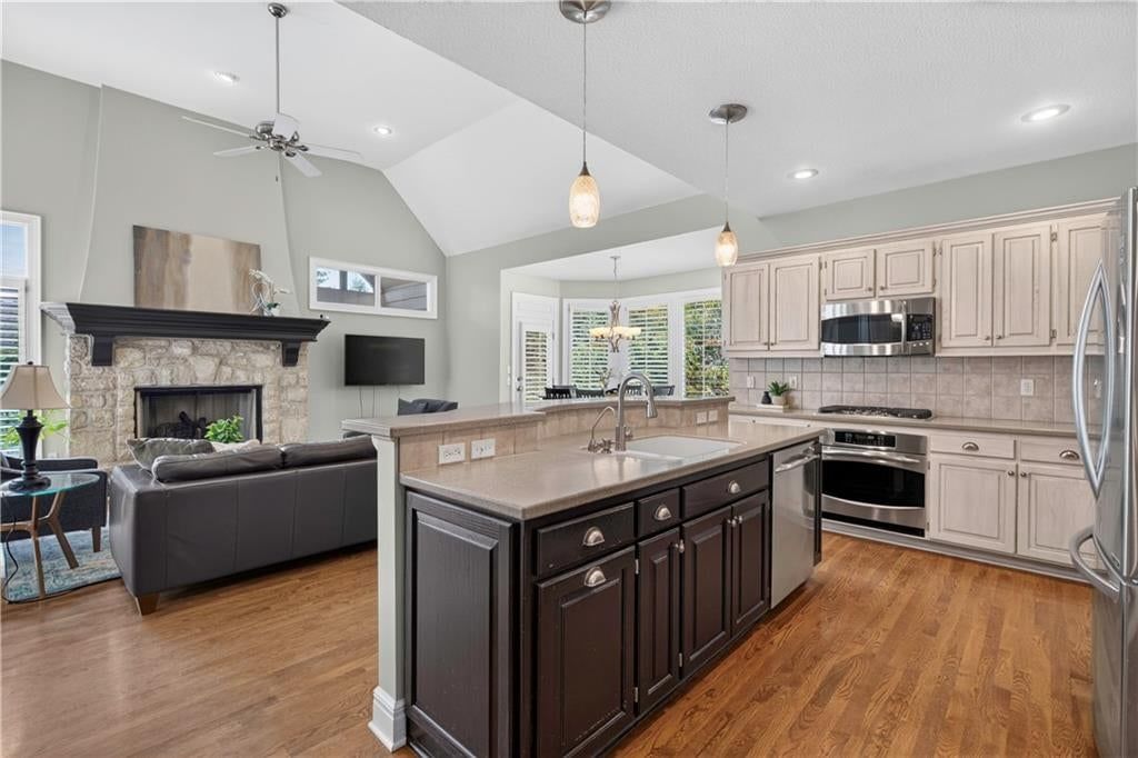 14800 Outlook Street — photo 18