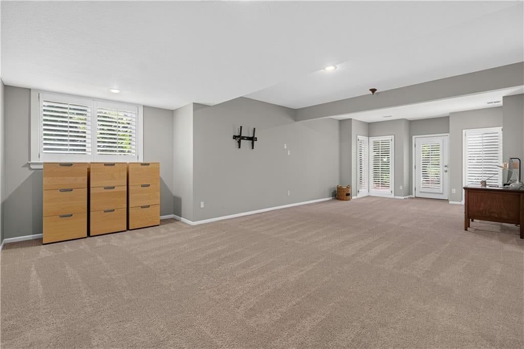 14800 Outlook Street — photo 40