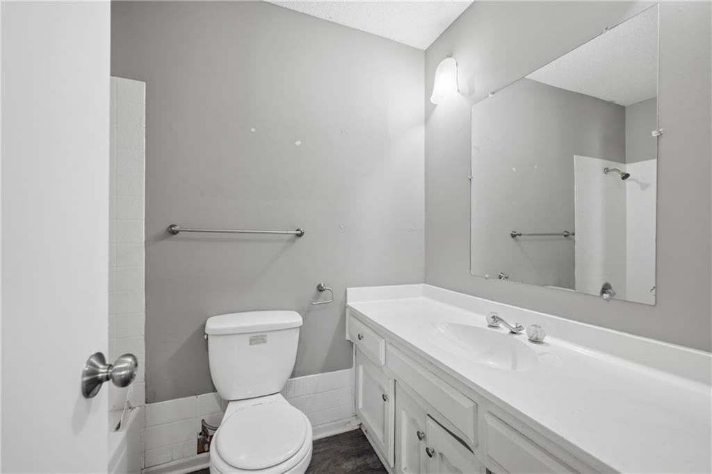 9604 E 67th Terrace — photo 15