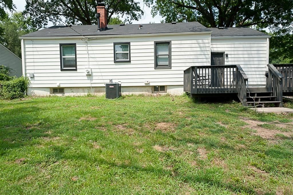 10813 E 58TH Terrace — photo 24