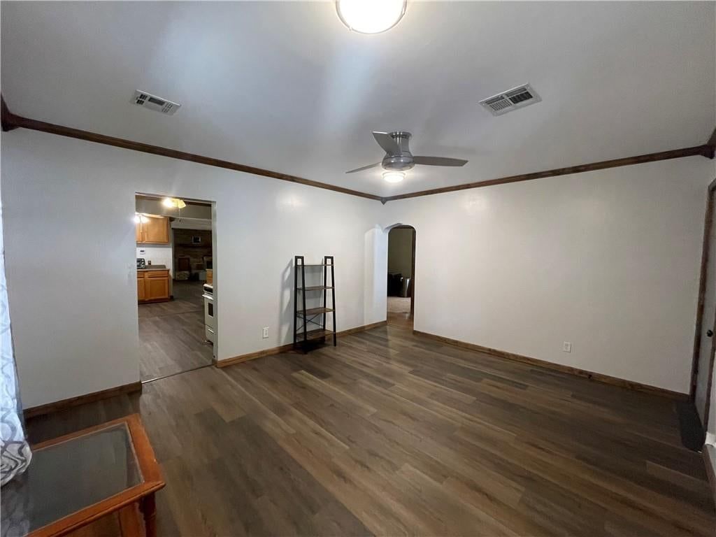 1311 W 1st Street — photo 7