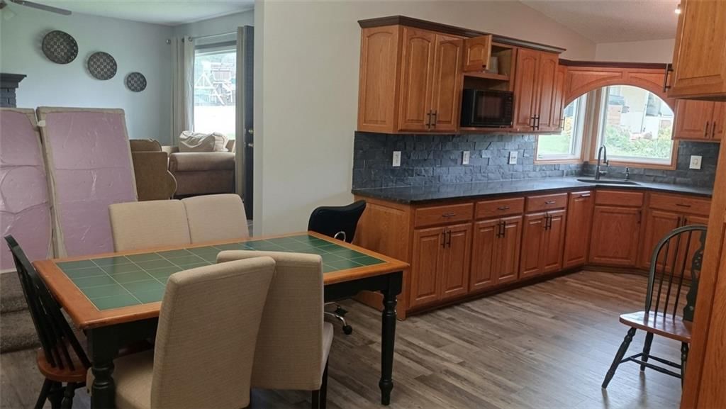 517 Brown Circle Drive — photo 6