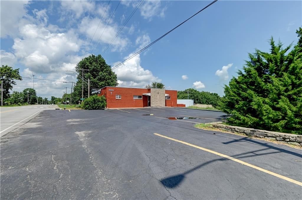 2701 Blue Ridge Boulevard — photo 26