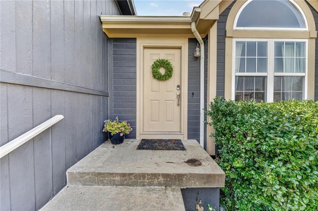 10820 N Smalley Court — photo 3