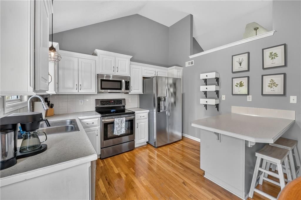 10820 N Smalley Court — photo 9