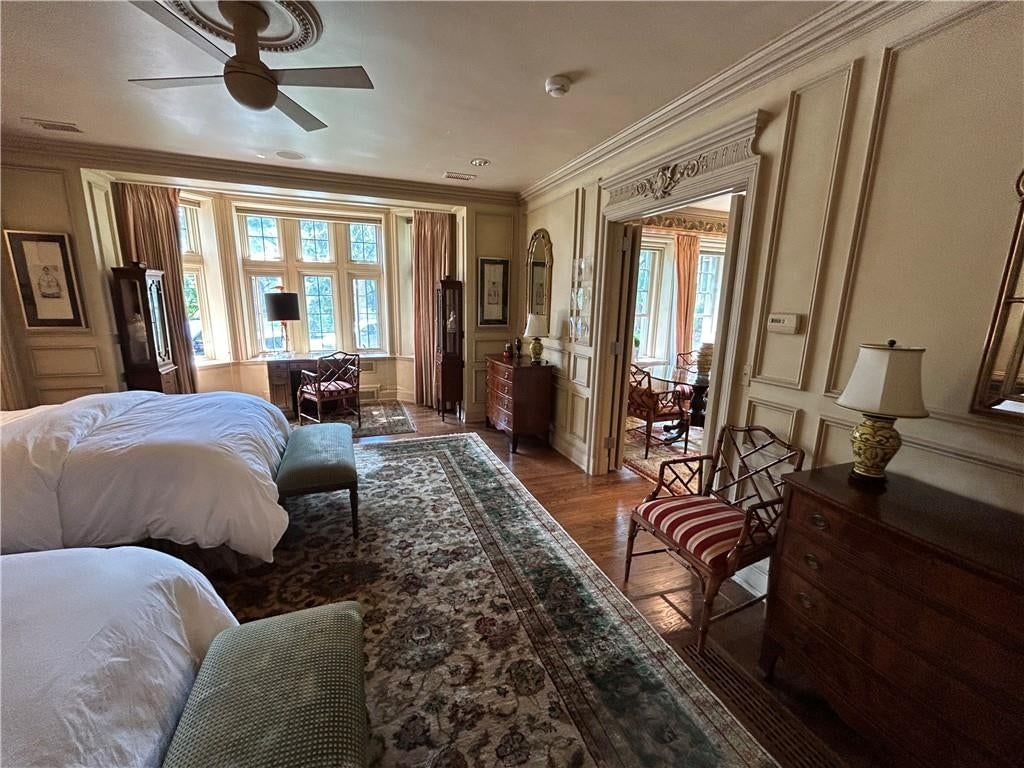 5049 WORNALL Road — photo 14
