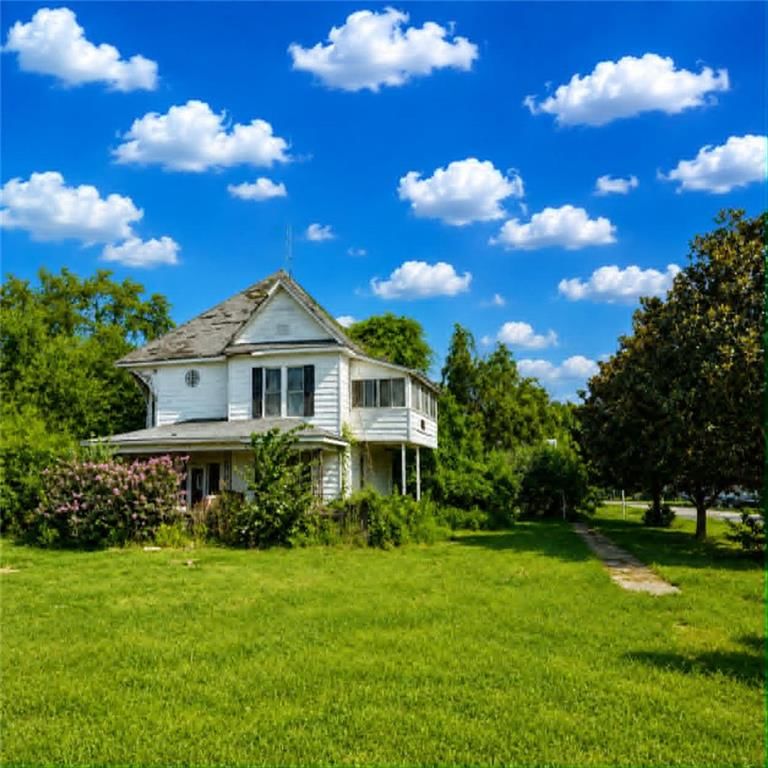 217 E Walnut Street, Columbus, KS