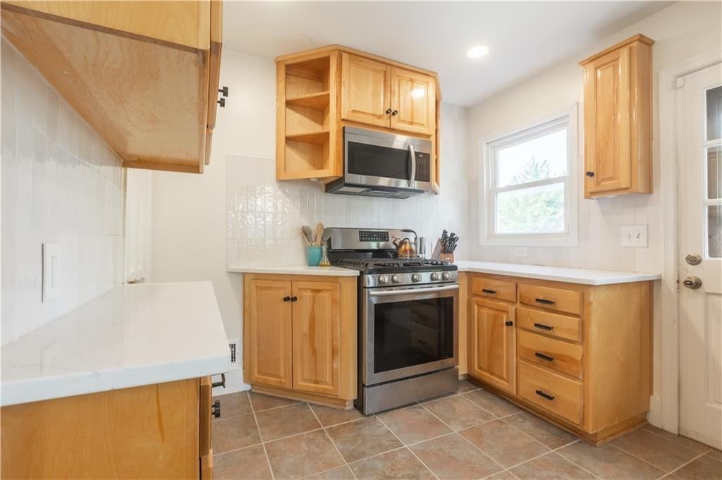 7314 Grand Avenue — photo 14