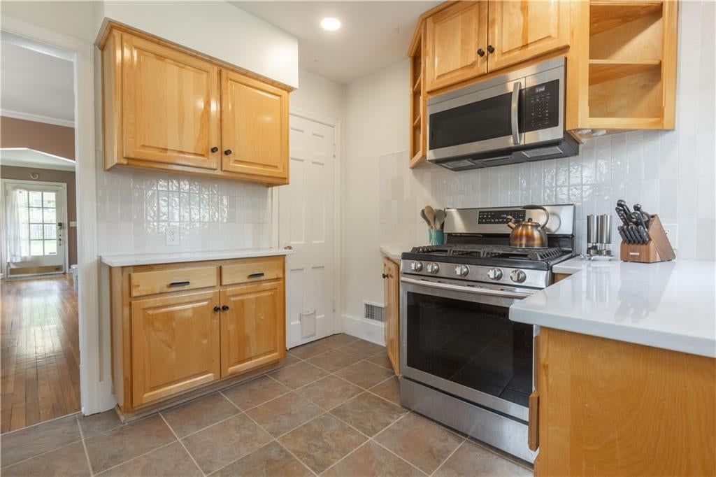 7314 Grand Avenue — photo 16