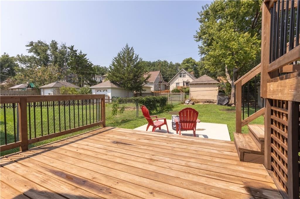 7314 Grand Avenue — photo 34