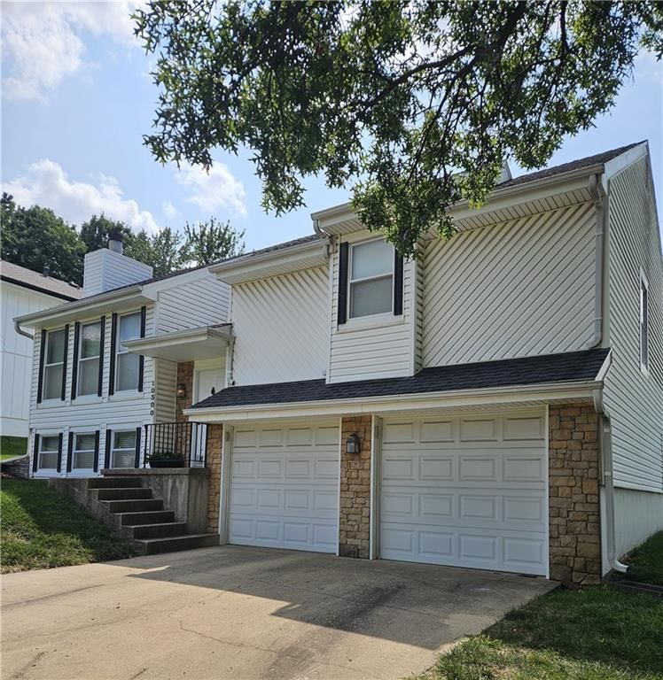 10300 Haskins Street — photo 1
