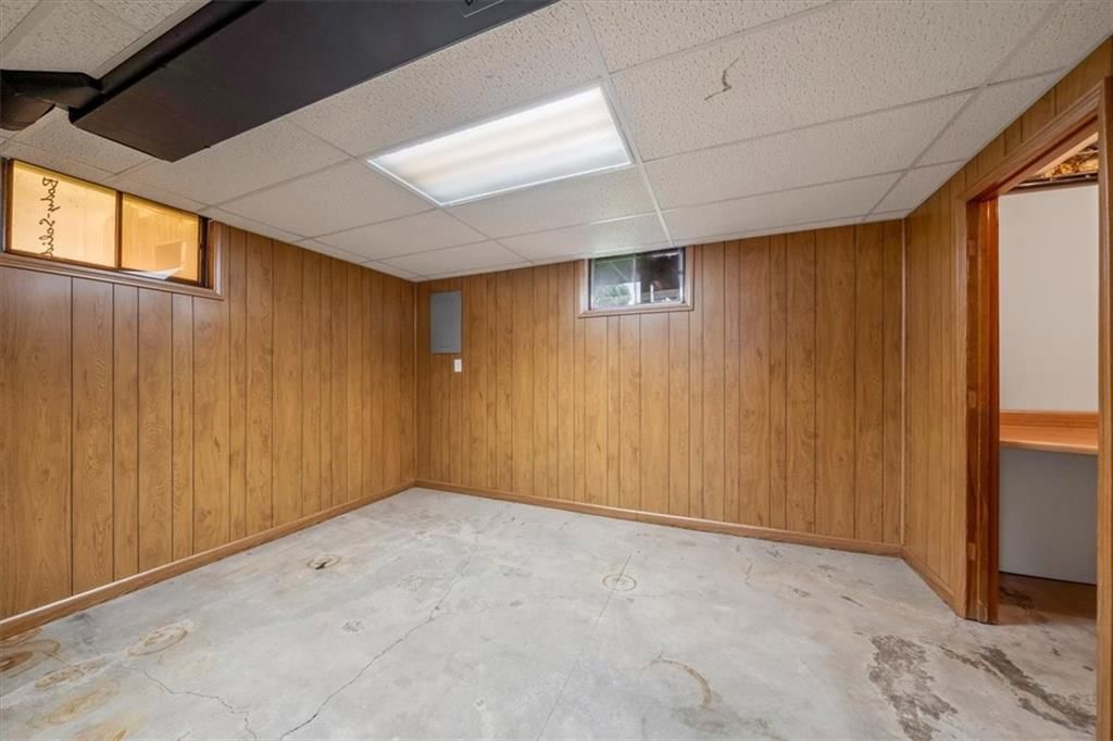 10300 Haskins Street — photo 22
