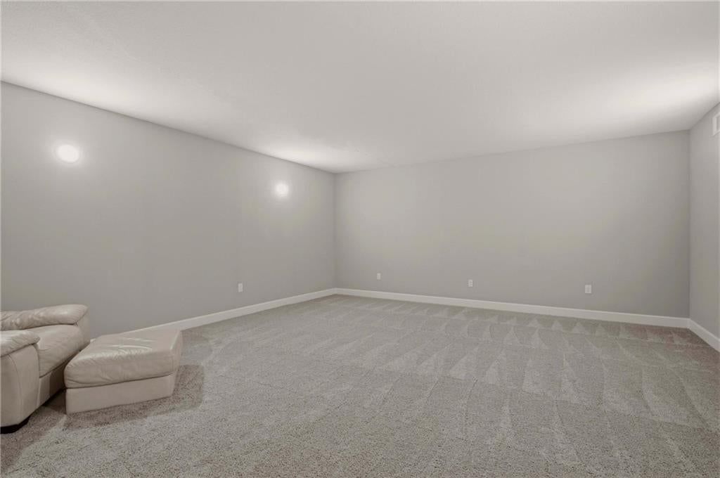 9784 Houston Street — photo 24