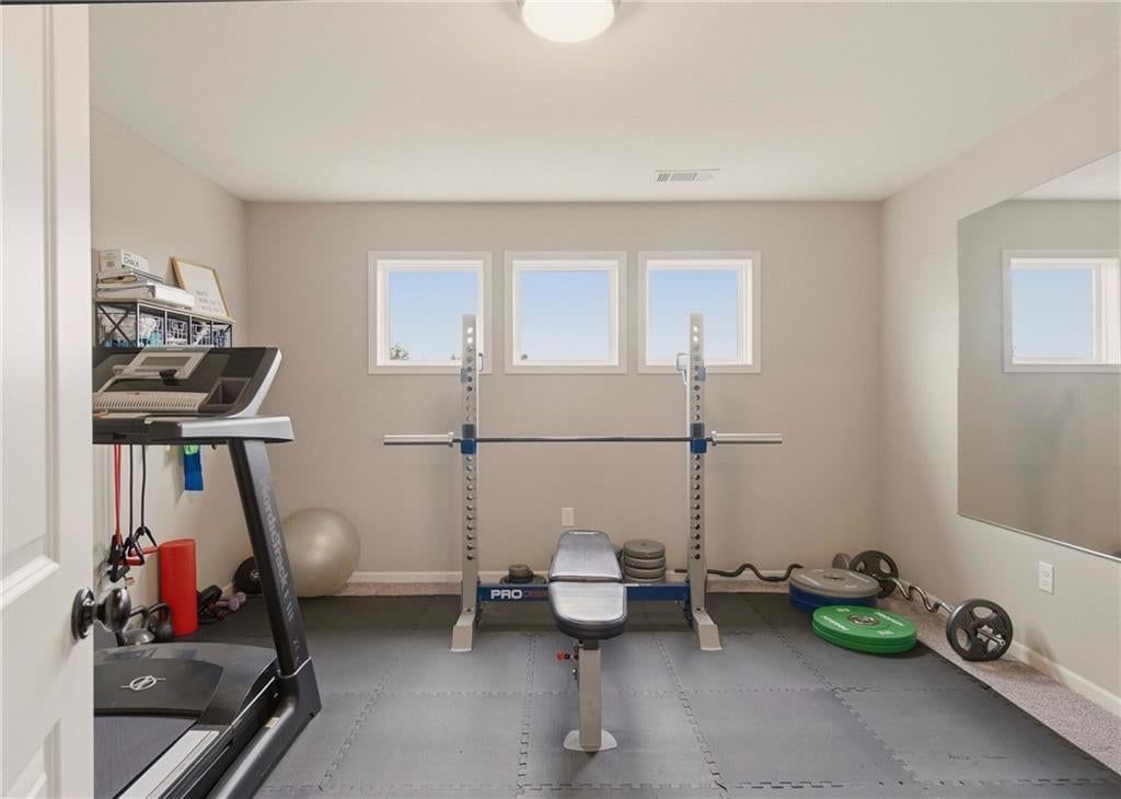 9784 Houston Street — photo 32