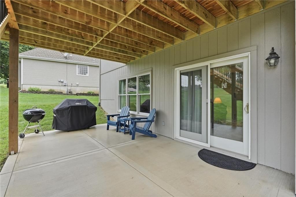 905 NE 100th Court — photo 17