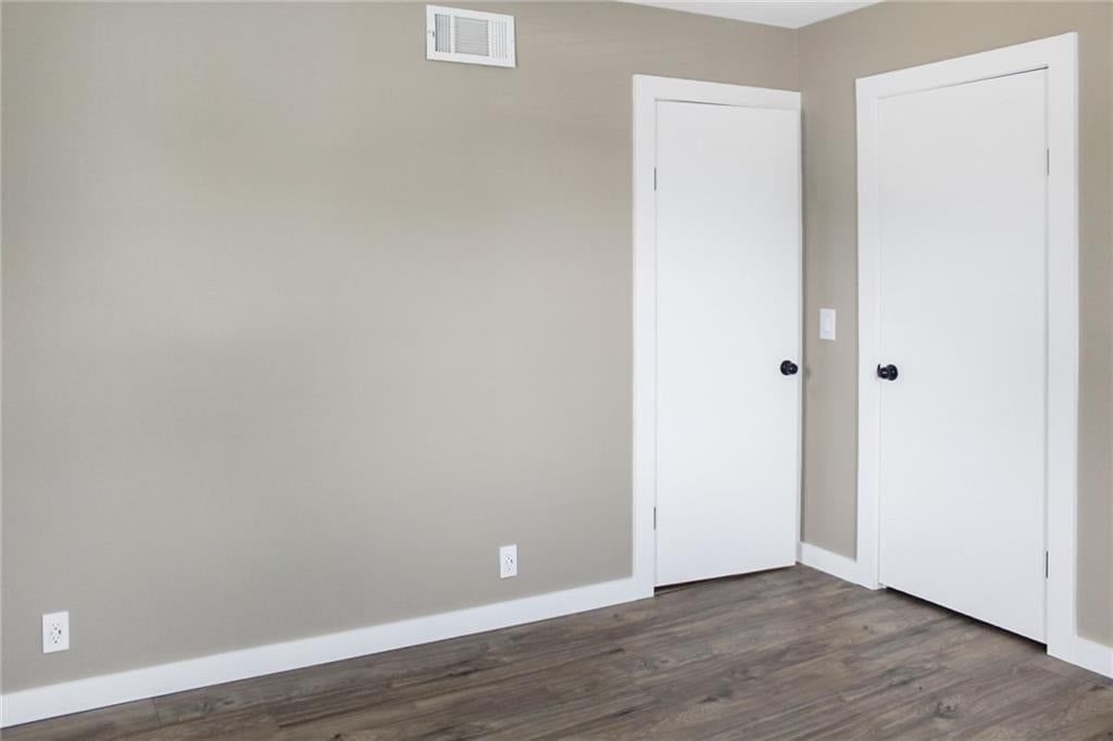 507 W Walnut Street — photo 16