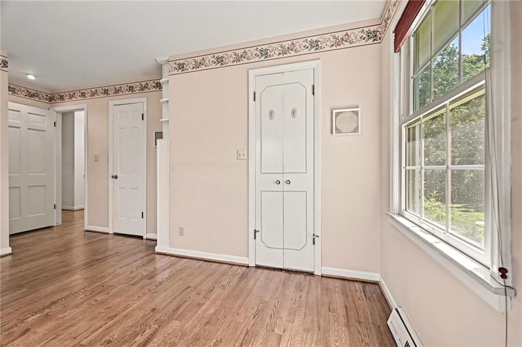 607 Montcrew Street — photo 25