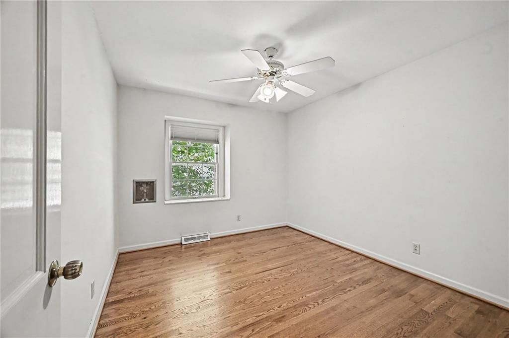 607 Montcrew Street — photo 29