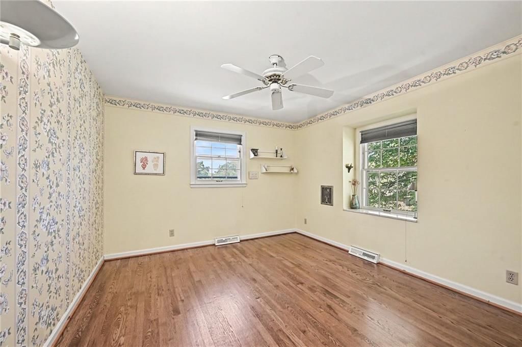 607 Montcrew Street — photo 30