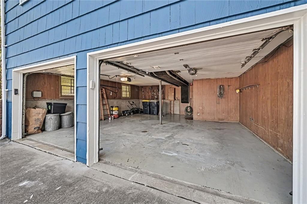 607 Montcrew Street — photo 35