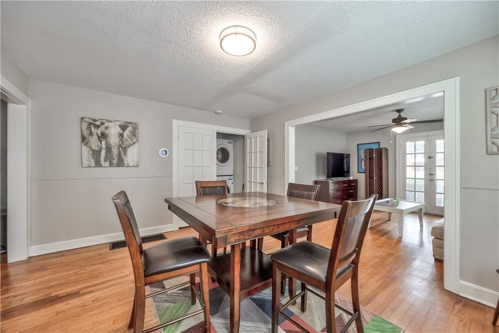 1813 W 41st Street — photo 9
