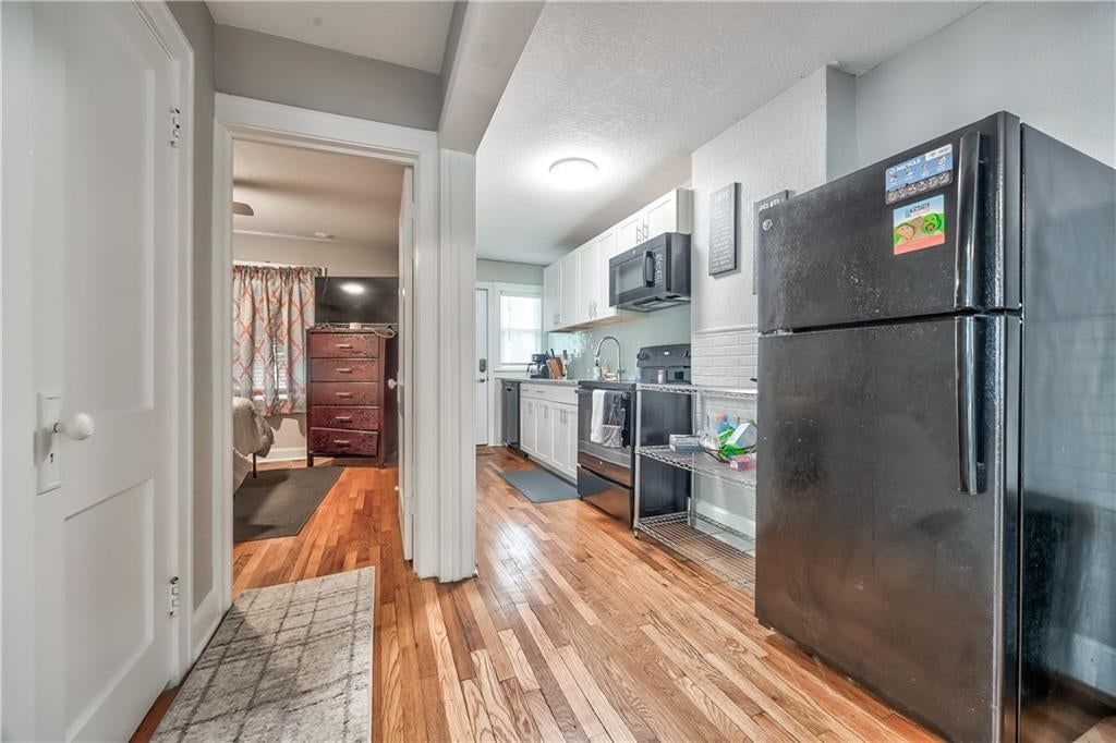 1813 W 41st Street — photo 12
