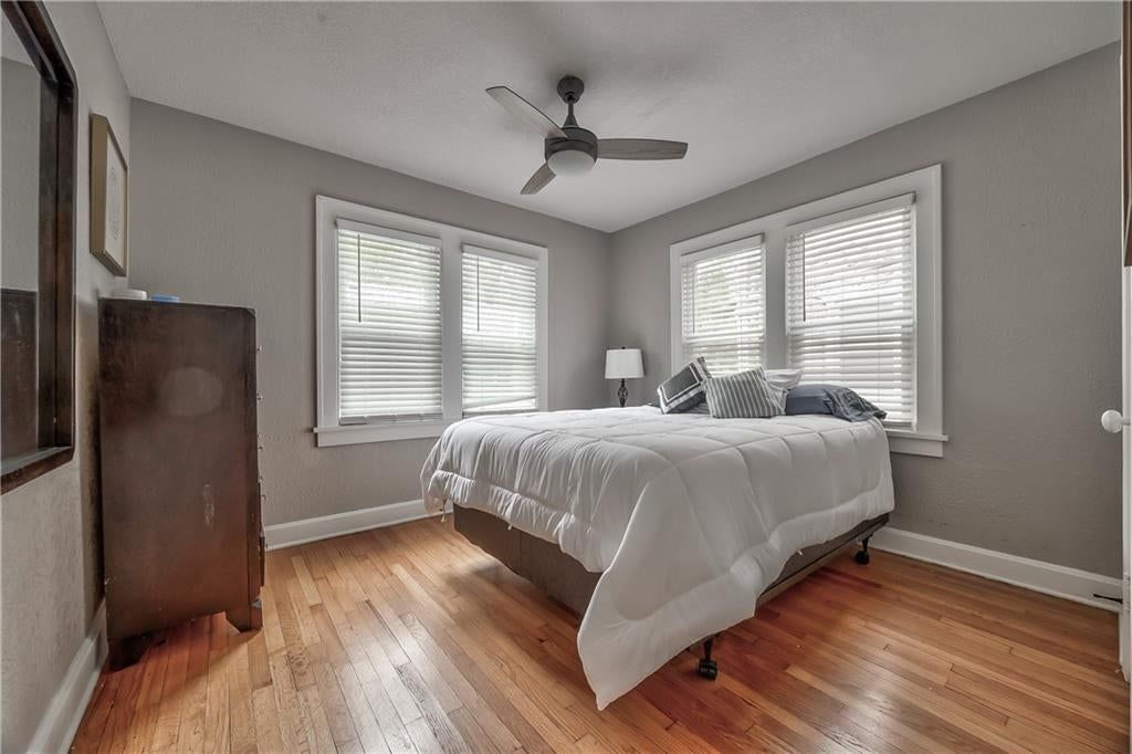 1813 W 41st Street — photo 25