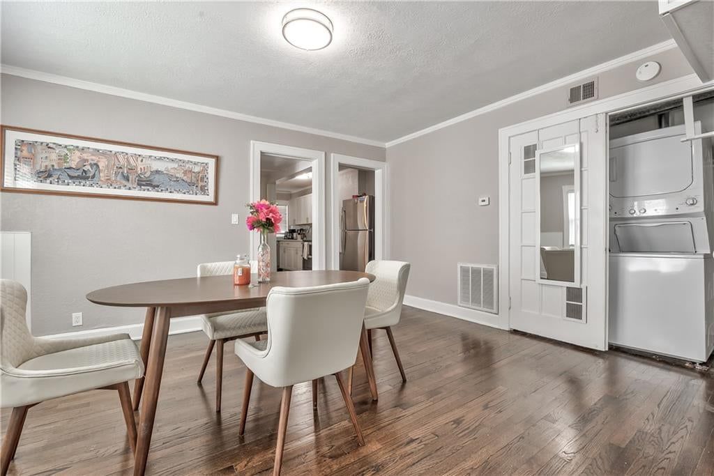 1813 W 41st Street — photo 30