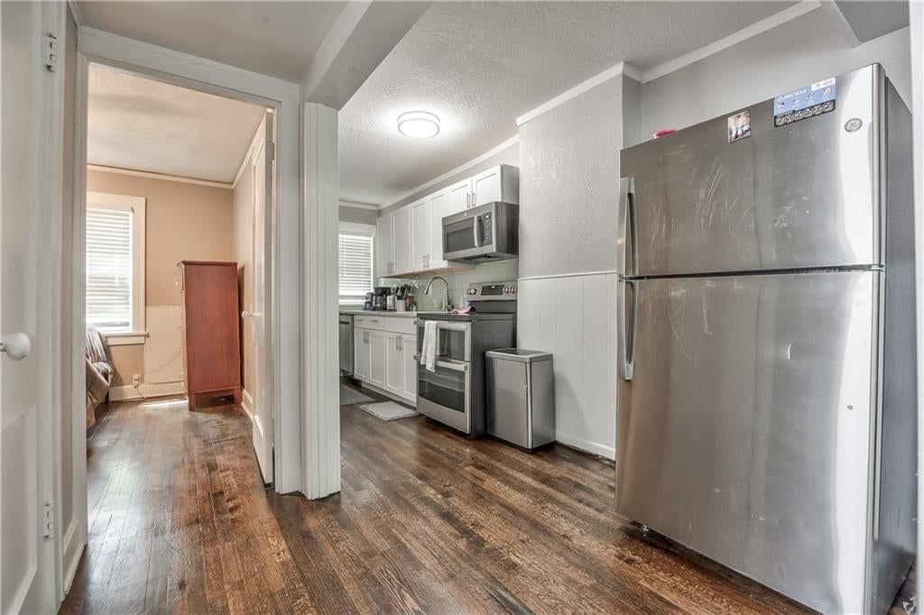 1813 W 41st Street — photo 32