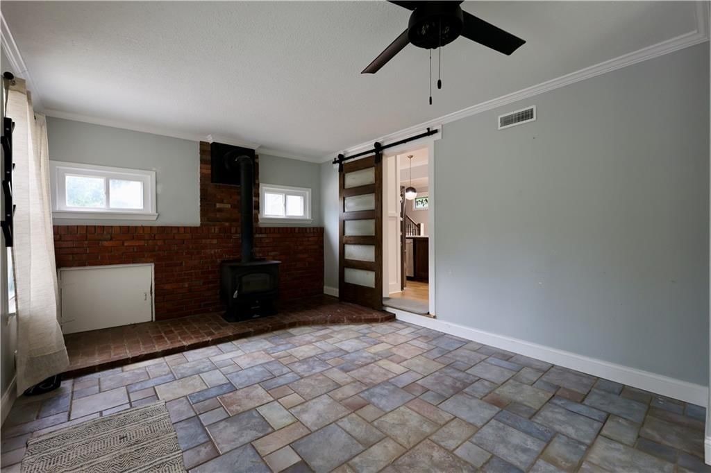 9800 Hutton Road — photo 15