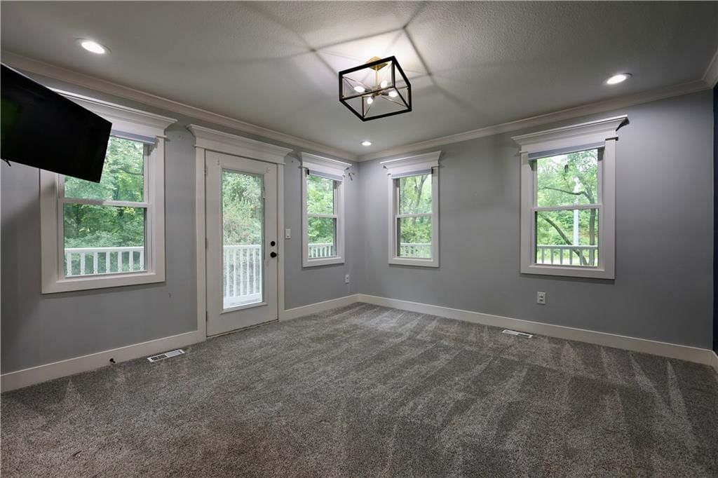 9800 Hutton Road — photo 37